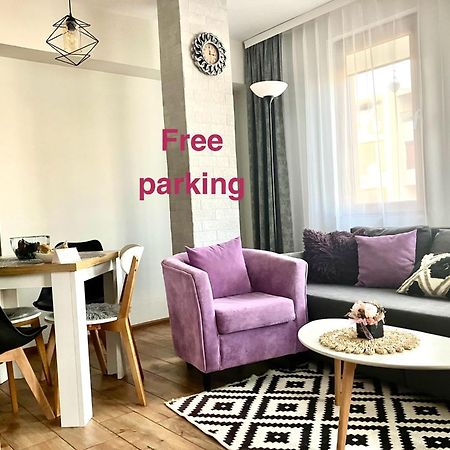 Joy Apartment Burgas Center Private Parking Eksteriør billede
