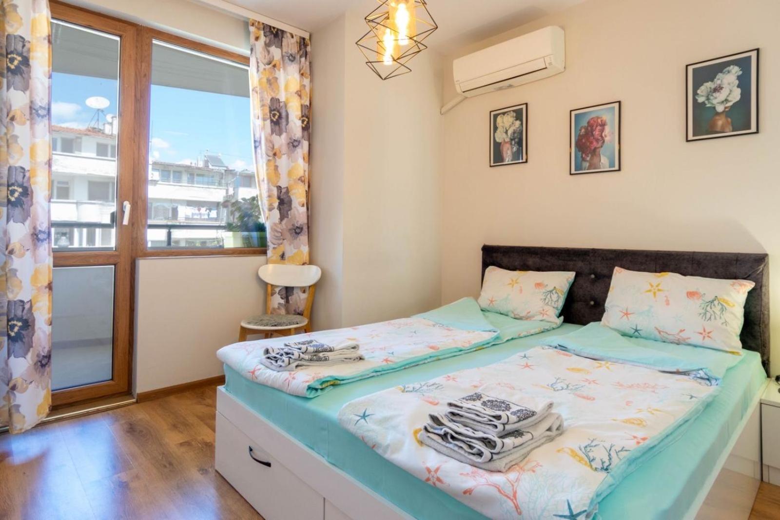 Joy Apartment Burgas Center Private Parking Eksteriør billede