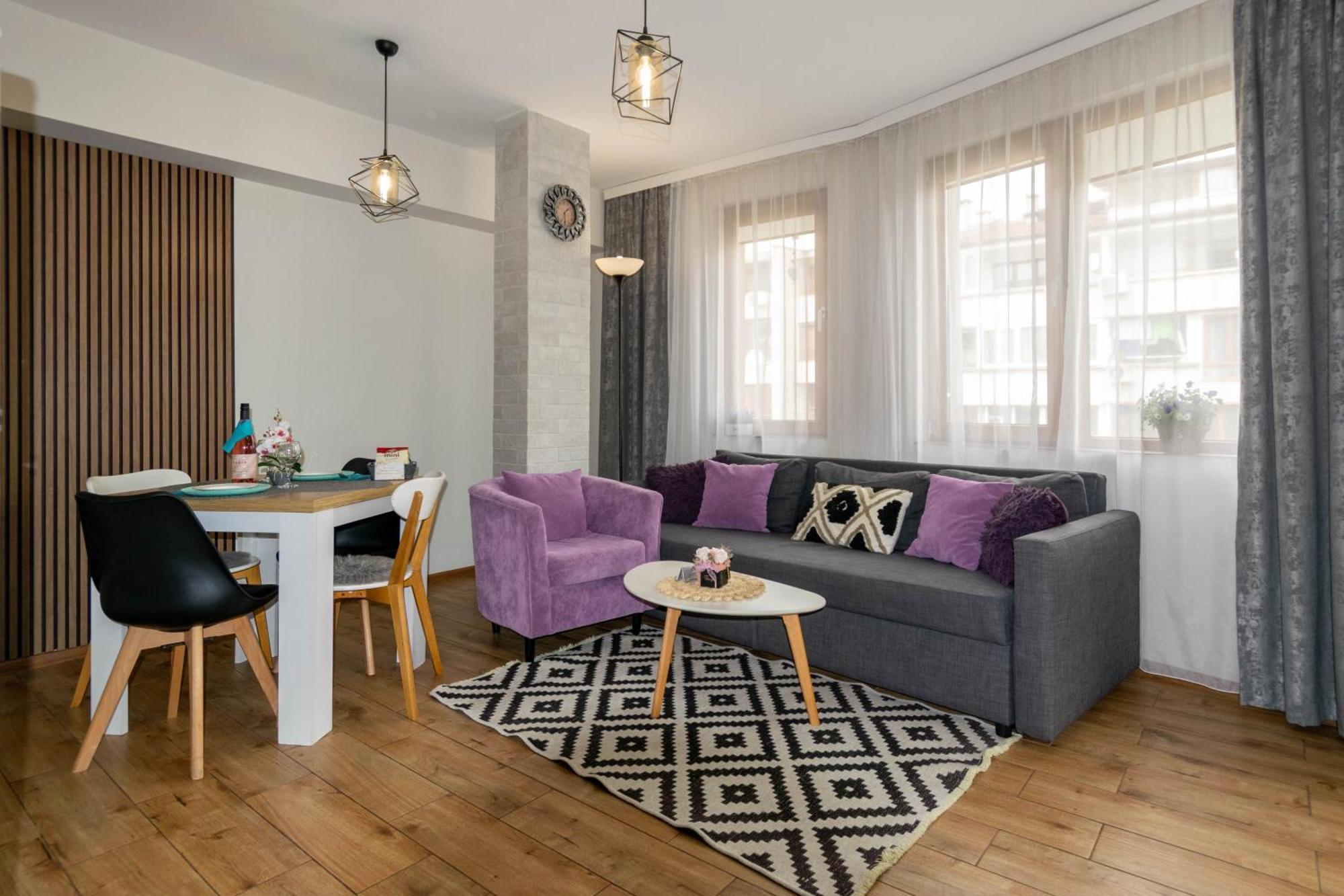 Joy Apartment Burgas Center Private Parking Eksteriør billede